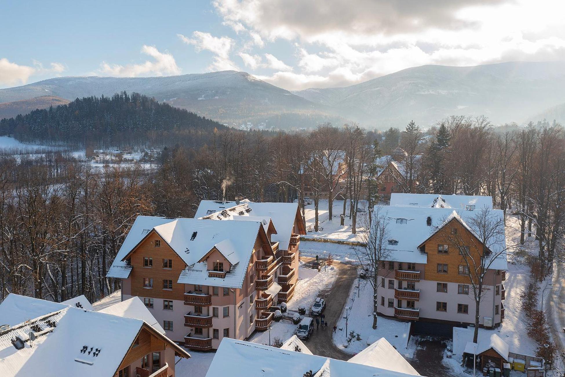 Eleganckie I Stylowe Apartamenty Sun Seasons 24 W Karpaczu Z Parkingiem By Noclegi Renters Bagian luar foto